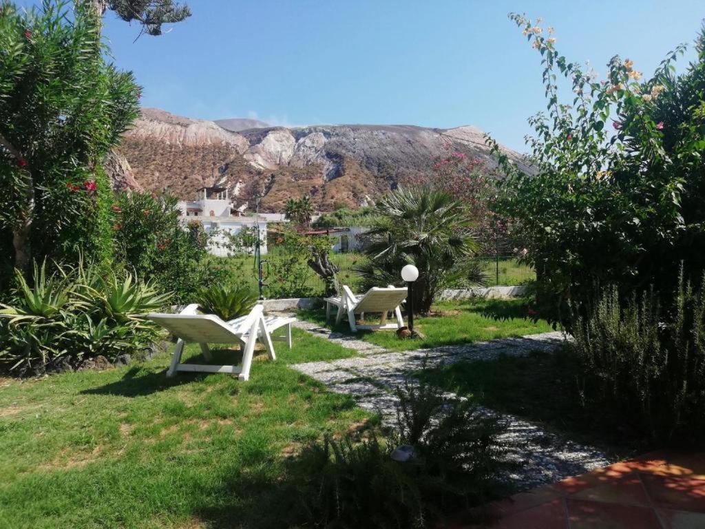 Garden & Sea Villa Vulcano  Exterior foto