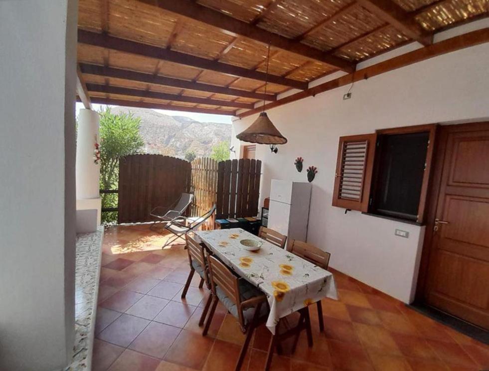 Garden & Sea Villa Vulcano  Exterior foto
